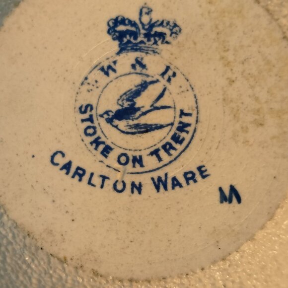 Carlton Ware Stoke On Trent Match Striker Textured Ceramic Shield Design VTG - Picture 6 of 6